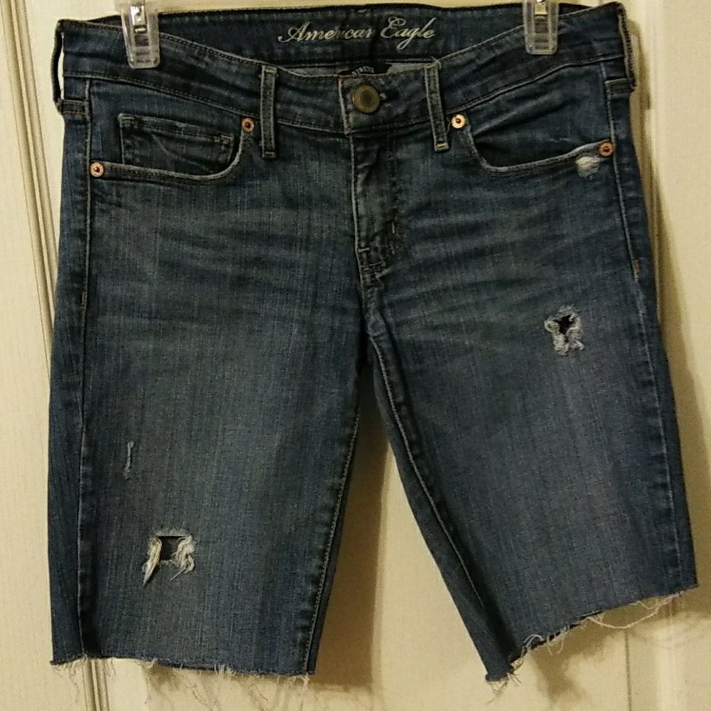 American eagle short denim